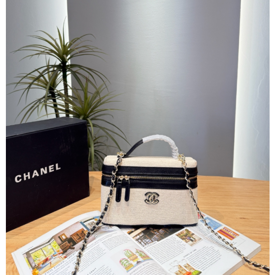 Chanel woven handbag